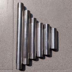 ong-noi-2-dau-ren-ngoai-inox
